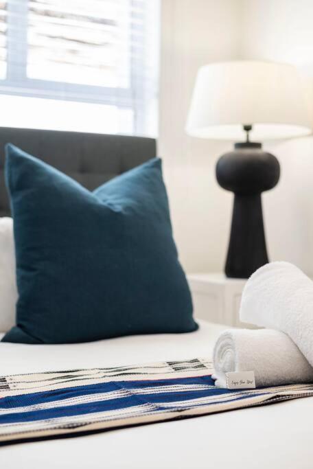 Contemporary Two Bedroom House In Greenpoint Appartement