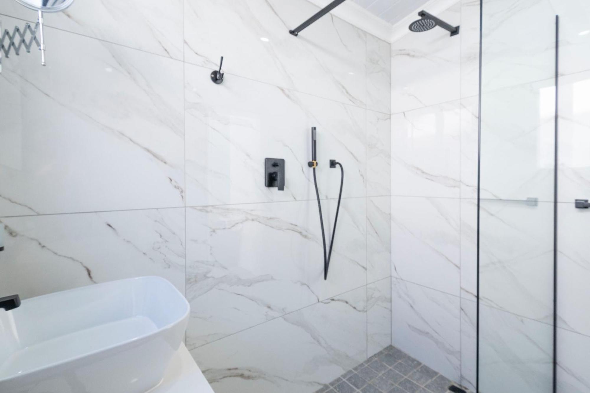 Contemporary Two Bedroom House In Greenpoint Appartement